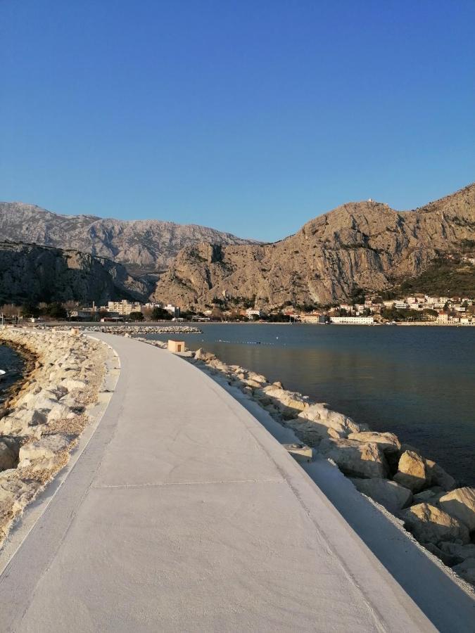 Apartment Sodan 72 Omiš Εξωτερικό φωτογραφία